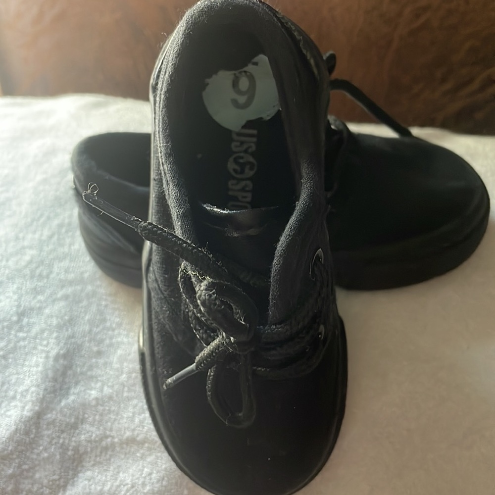 Boy black shoes, size 6 , brand US Sport, good condition